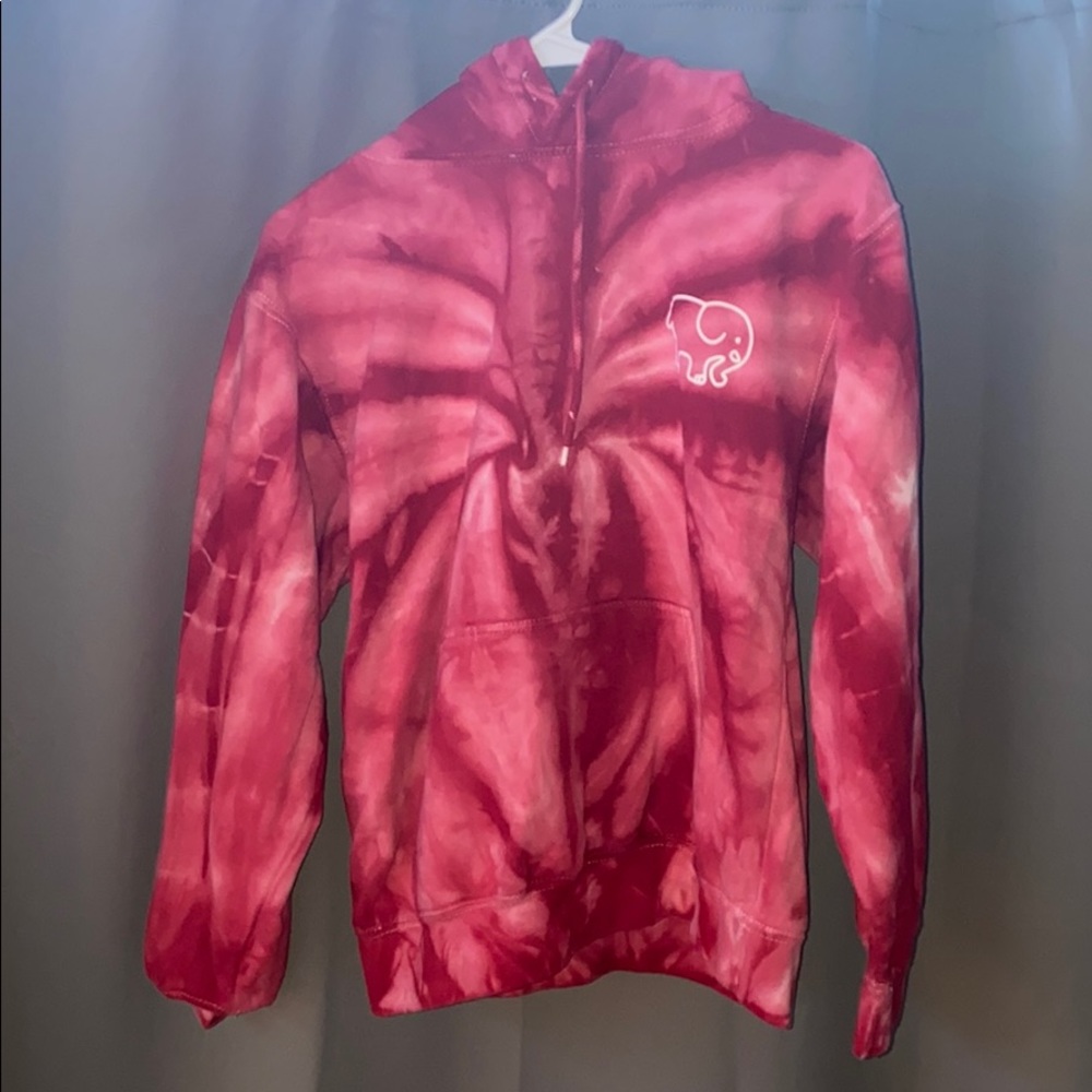 tie-die sweatshirt